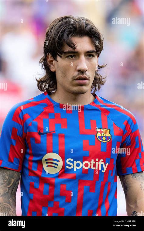 BARCELONA SEP 17 Hector Bellerin Warms Up Prior To The La Liga Match