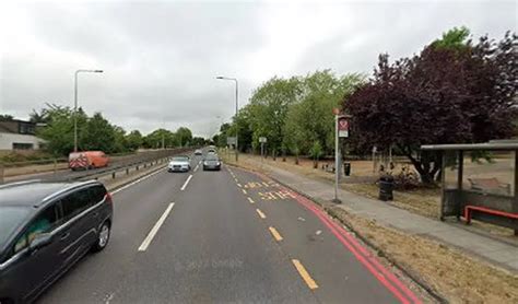 mill hill circus stop  opening times contacts bus stop  london