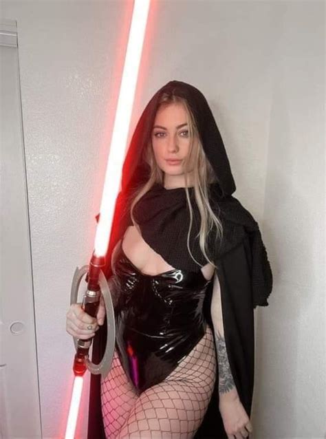 Who Is This Blonde Cosplayer 1368359 NameThatPorn