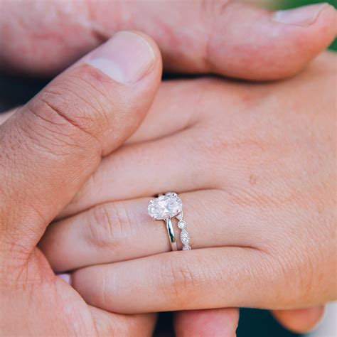 A Guide To Buying An Engagement Ring Allure Jewellers