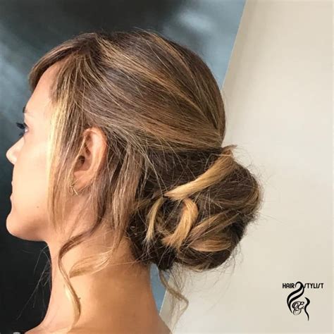 Idea Acconciatura Chignon Capelli Medi Per Cerimonia