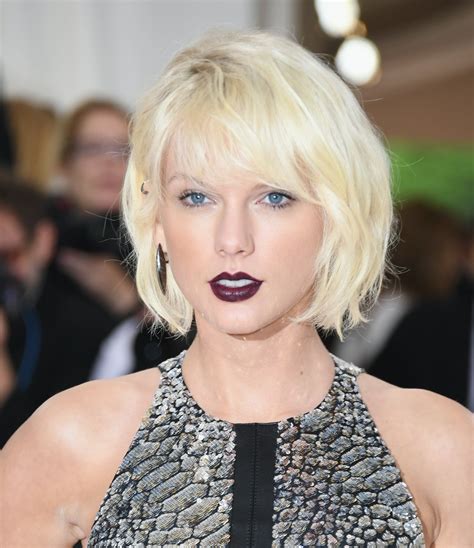 Photos Of Taylor Swift's Natural Blonde Hair Prove She's Ditched The ...