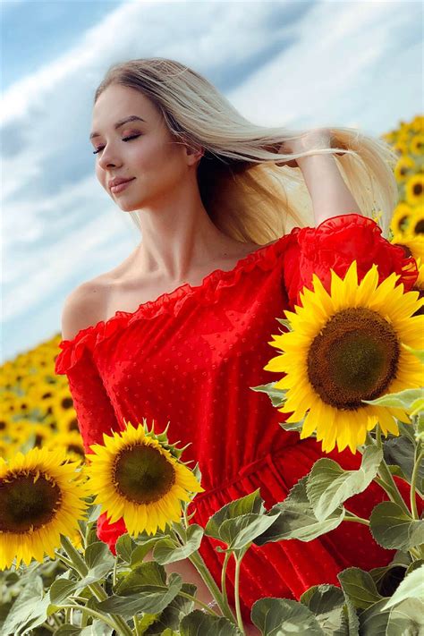 Beautiful Irina Y O From Kharkov With Blonde Hair Id Ladadate