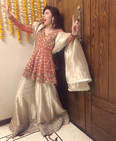 Urwa Hocane And Farhan Saeed Dholki Ceremony Wedding Myipedia Tvc