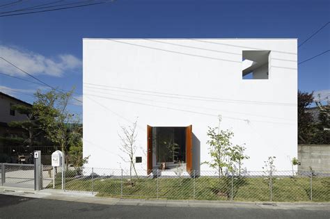 Inside Out House Takeshi Hosaka Architects Archdaily