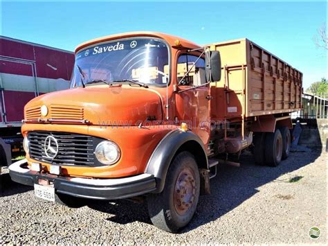 Caminhao Mercedes benz MB 1313 Caçamba basculante usado à venda