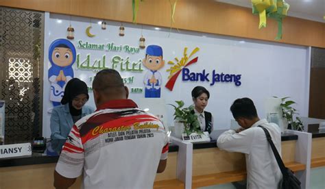 Jelang Lebaran Operasional Uang Kartal Di Bank Jateng Cabang Kudus