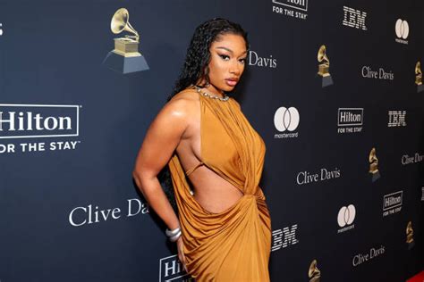 Megan Thee Stallion Poses Nude For Womens Health Magazine See The Steamy Cover