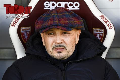 Mondo Del Calcio In Lutto Morto Sinisa Mihajlovic Toro It