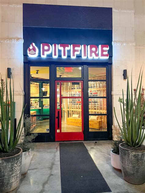 Popular Pitfire Pizza Restaurant Opens At Westfield Topanga And The