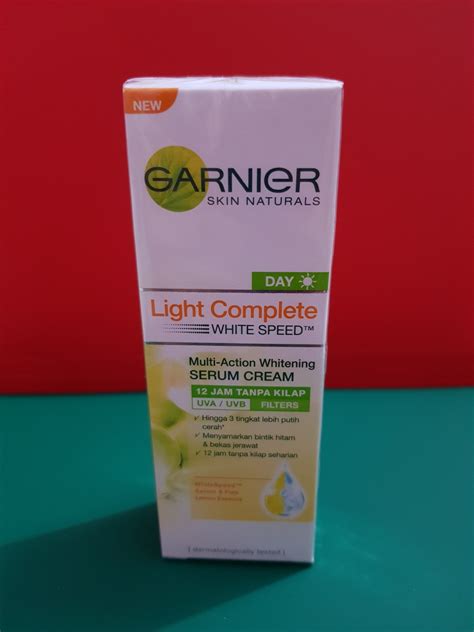 GARNIER LIGHT COMPLETE WHITE SPEED MULTI ACTION WHITENING SERUM CREAM