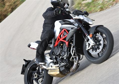 Prova Mv Agusta Brutale Prove Moto It