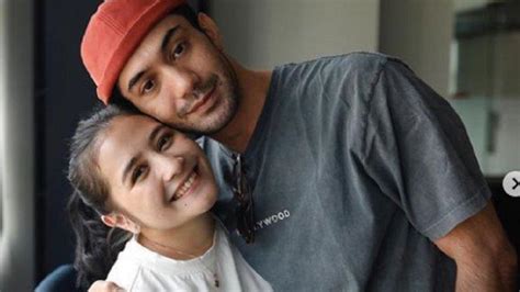 Perasaan Prilly Latuconsina Ke Reza Rahadian Saat Main Bareng Di Serial