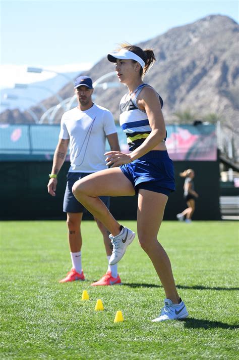 Belinda Bencic – Training at the 2019 Indian Wells Masters 03/13/2019 • CelebMafia