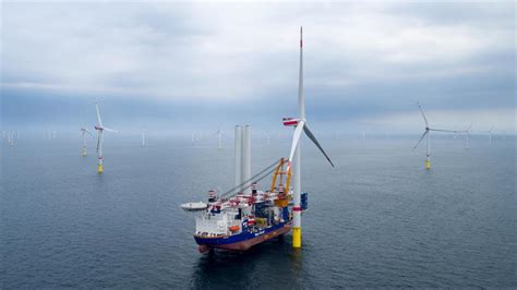 Seagreen offshore wind farm to offer shorter-term corporate PPAs | Windpower Monthly