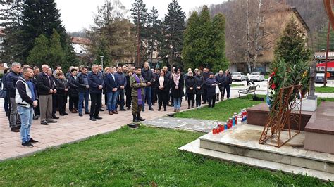 Novi Travnik Sje Anje Na Poginule Branitelje I Civile Domovinskog Rata