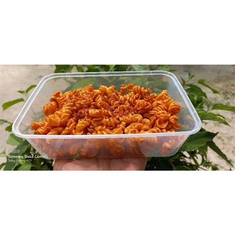 Jual Makaroni Ulir Spiral Pedas Daun Jeruk Kemasan Box Banyak