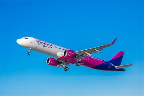 Aflu Info Compania Aerian Wizz Air Vinde Bilete Cu De Euro