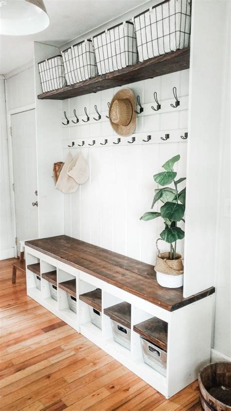 Easy Diy Mudroom Bench Ideas For Inspiration Mudroom Decor Diy