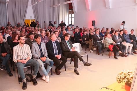 Rosa Maria Ibarra Presenta La Candidatura Del Psc Valls Amb El Suport