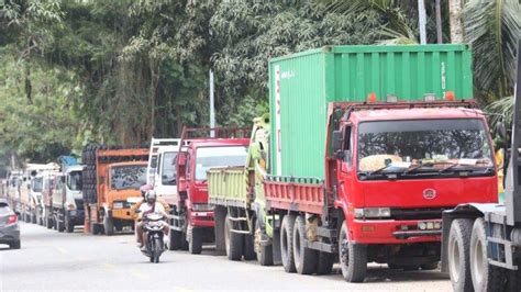 Klarifikasi Pertamina Soal Antrean Truk Di Balikpapan Tidak Ada