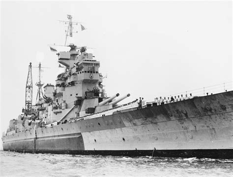 CV-16 - Battleship HMS Howe, first flagship of the British...