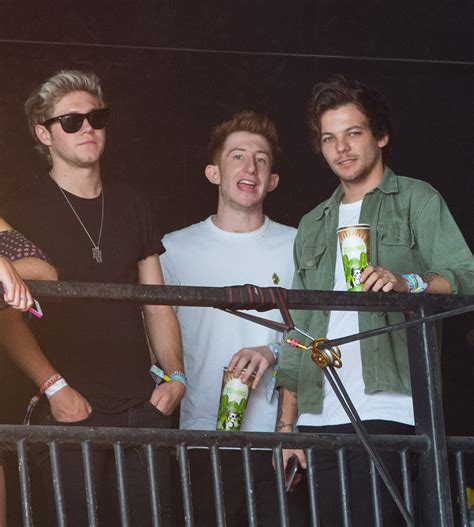 Hot Niall Horan Pictures PS Celebrity