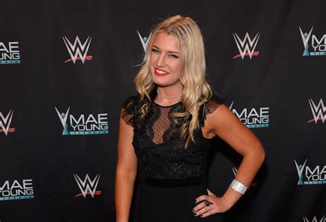 After Nude Photo Leak WWE S Toni Storm Backed By Paige And Wrestling