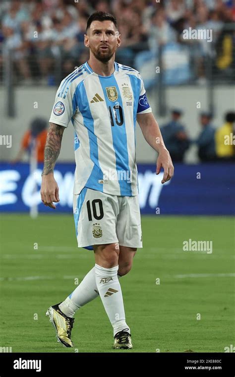 Der Argentinische St Rmer Lionel Messi Ist W Hrend Des Copa America Usa