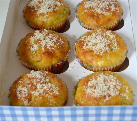 Muffin Con Zucchine E Feta Ricette Ricetteaquadretti D Repubblica It