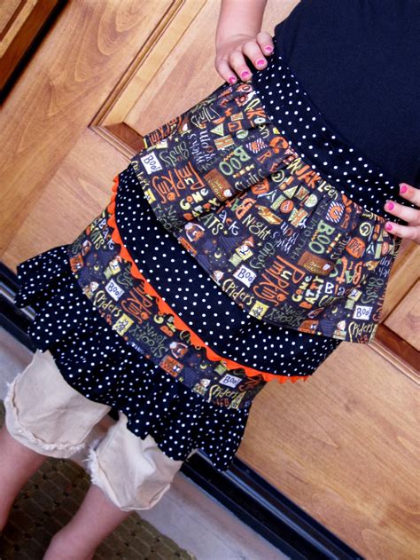 Everyday Celebrations: Halloween Aprons