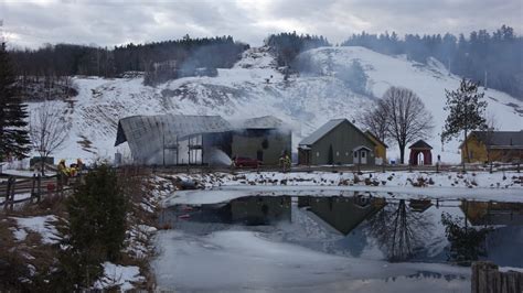 Fire closes Calabogie Peaks ski resort | CBC News