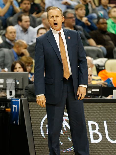 Arriba 31 Imagen Tenn Basketball Coach Abzlocal Mx