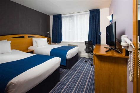 Holiday Inn Express Bristol City Centre | englandrover.com