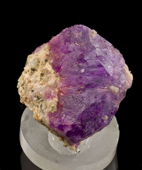 Purple Crystal Stones List Meanings And Uses Crystalstones