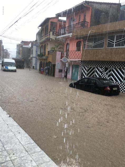 Candeias Chuva Forte Provoca Alagamentos Em Pontos Da Cidade Confira