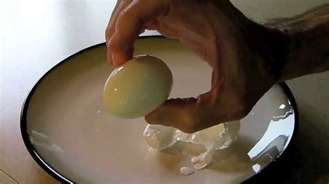 How To Make Easy Peeling Hard Boiled Eggs Thervgeeks