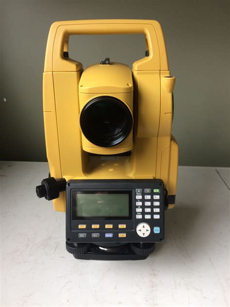 High Precision Industrial Total Station Gts 1002 350m Reflectorless Distance Surveying