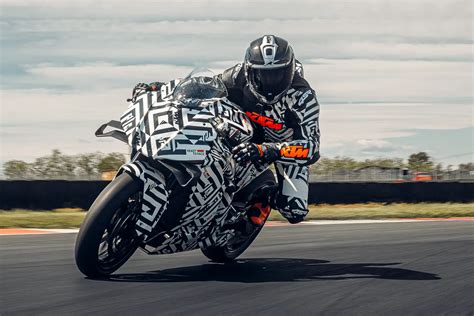 2025 KTM 990 RC R First Look Prototype Supersport BestMotoSport