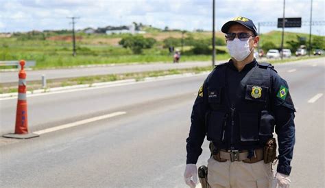 PRF SE autua 254 condutores nesse fim de semana três por embriaguez