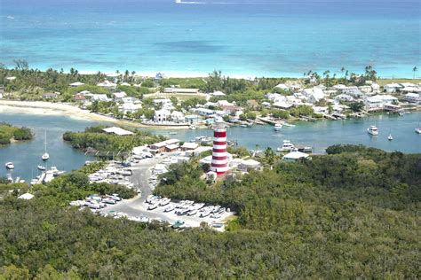 Elbow Reef Lighthouse ("Hope Town Lighthouse") in Hope Town, AB ...