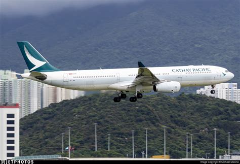 B Lax Airbus A Cathay Pacific Airways Michael Malone