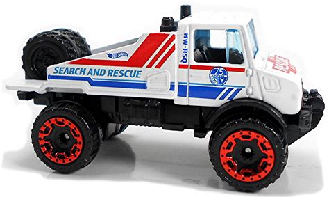 Mercedes Benz Unimog 1300 75mm 2019 Hot Wheels Newsletter