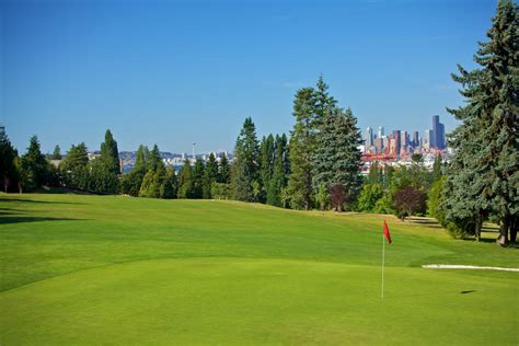 West Seattle Golf Course | Golf Courses | GolfDigest.com