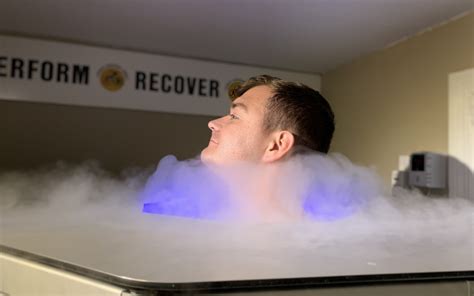 How Cryotherapy Helps Injury Recovery Sports Recovery Annex