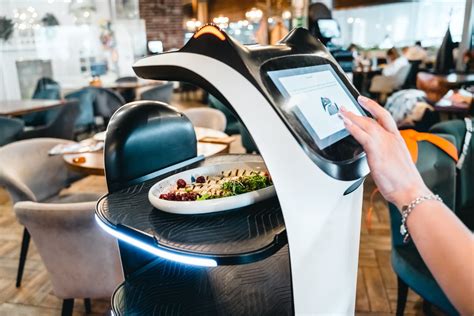 How Robot Waiters Are Transforming The Dining Industry Tech Base World