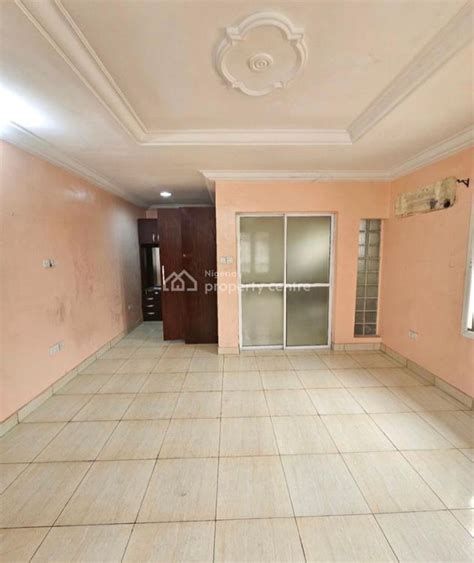 For Sale Neatly Used And Spacious 5 Bedroom Fully Detached Duplex With