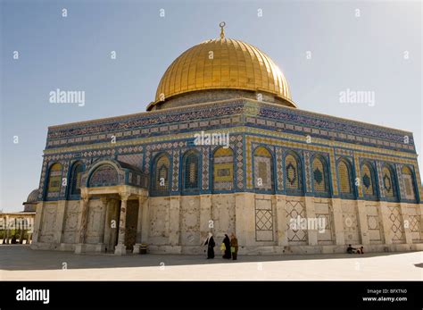 The Al Aqsa Mosque In The Old City Of Jerusalem Stock Photo Alamy