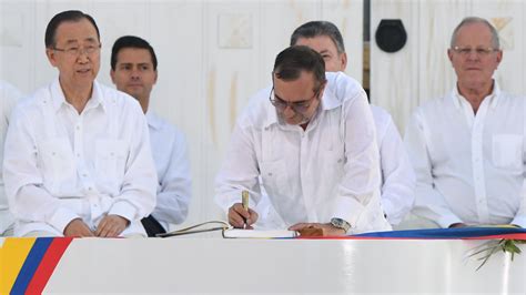 El Gobierno Colombiano Y Las Farc Publican El Texto Del Nuevo Acuerdo