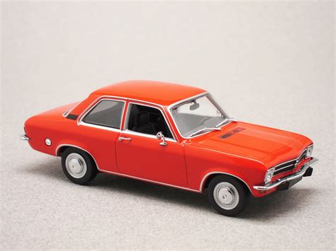 Opel Ascona A Rouge Maxichamps E Minicarweb